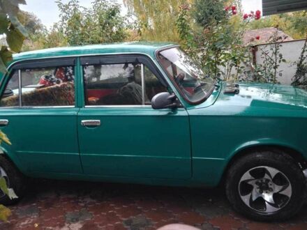 ВАЗ 2111 1979 в Монастырище на Automoto.ua Зеленый ВАЗ 2111, объемом двигателя 0 л и пробегом 30 тыс. км за 1056 $, фото 1 на Automoto.ua