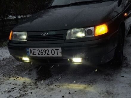 Зеленый ВАЗ 2111, объемом двигателя 1.5 л и пробегом 325 тыс. км за 1700 $, фото 1 на Automoto.ua