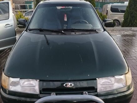 Зеленый ВАЗ 2111, объемом двигателя 1.5 л и пробегом 350 тыс. км за 1400 $, фото 1 на Automoto.ua