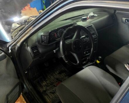 Зеленый ВАЗ 2111, объемом двигателя 1.6 л и пробегом 200 тыс. км за 1800 $, фото 1 на Automoto.ua