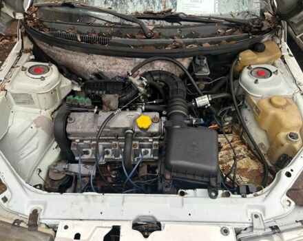 Белый ВАЗ 2112, объемом двигателя 1.6 л и пробегом 300 тыс. км за 1300 $, фото 5 на Automoto.ua