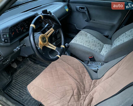 Бежевый ВАЗ 2112, объемом двигателя 1.6 л и пробегом 200 тыс. км за 1400 $, фото 13 на Automoto.ua