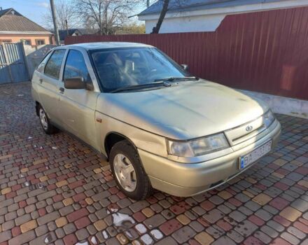 Бежевый ВАЗ 2112, объемом двигателя 1.6 л и пробегом 350 тыс. км за 900 $, фото 1 на Automoto.ua