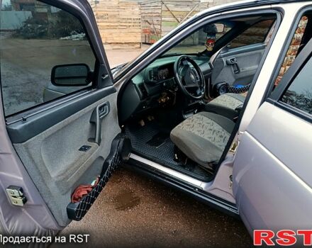 Бежевий ВАЗ 2112, об'ємом двигуна 1.6 л та пробігом 230 тис. км за 2300 $, фото 4 на Automoto.ua