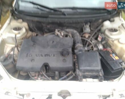 Бежевый ВАЗ 2112, объемом двигателя 1.6 л и пробегом 200 тыс. км за 1300 $, фото 1 на Automoto.ua