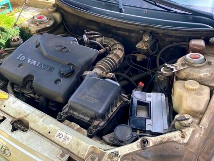 ВАЗ 2112 2006 в Красноград на Automoto.ua Бежевый ВАЗ 2112, объемом двигателя 1.6 л и пробегом 170 тыс. км за 1700 $, фото 1 на Automoto.ua
