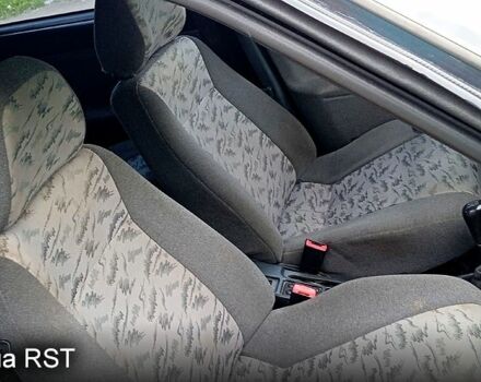 Черный ВАЗ 2112, объемом двигателя 1.6 л и пробегом 189 тыс. км за 1600 $, фото 1 на Automoto.ua