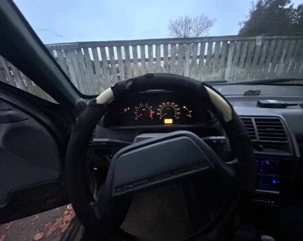 Черный ВАЗ 2112, объемом двигателя 1.6 л и пробегом 217 тыс. км за 1250 $, фото 3 на Automoto.ua