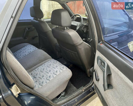 Чорний ВАЗ 2112, об'ємом двигуна 1.6 л та пробігом 250 тис. км за 1999 $, фото 9 на Automoto.ua