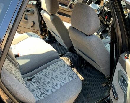 Чорний ВАЗ 2112, об'ємом двигуна 1.6 л та пробігом 209 тис. км за 2150 $, фото 8 на Automoto.ua