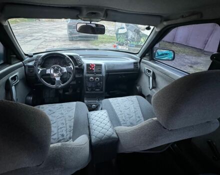 Черный ВАЗ 2112, объемом двигателя 1.6 л и пробегом 100 тыс. км за 1300 $, фото 11 на Automoto.ua