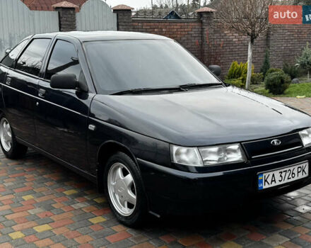 Чорний ВАЗ 2112, об'ємом двигуна 1.6 л та пробігом 120 тис. км за 1999 $, фото 1 на Automoto.ua
