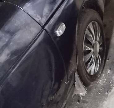 Черный ВАЗ 2112, объемом двигателя 1.6 л и пробегом 160 тыс. км за 900 $, фото 2 на Automoto.ua