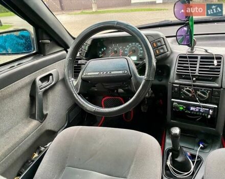 Черный ВАЗ 2112, объемом двигателя 0 л и пробегом 150 тыс. км за 2300 $, фото 1 на Automoto.ua
