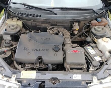 Чорний ВАЗ 2112, об'ємом двигуна 1.6 л та пробігом 127 тис. км за 2000 $, фото 4 на Automoto.ua