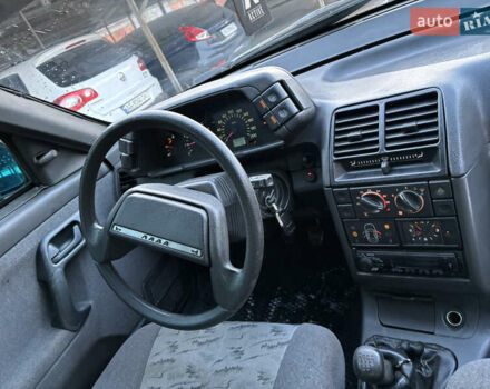 Черный ВАЗ 2112, объемом двигателя 1.6 л и пробегом 83 тыс. км за 1900 $, фото 4 на Automoto.ua