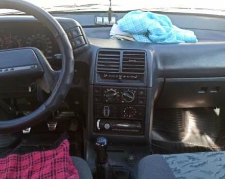 Чорний ВАЗ 2112, об'ємом двигуна 1.6 л та пробігом 230 тис. км за 1400 $, фото 13 на Automoto.ua