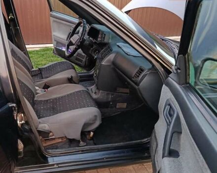 Черный ВАЗ 2112, объемом двигателя 1.6 л и пробегом 135 тыс. км за 1850 $, фото 30 на Automoto.ua