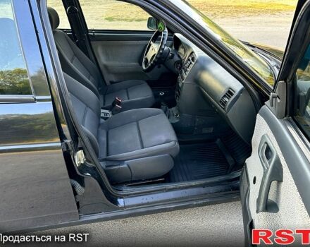Чорний ВАЗ 2112, об'ємом двигуна 1.6 л та пробігом 230 тис. км за 2199 $, фото 5 на Automoto.ua
