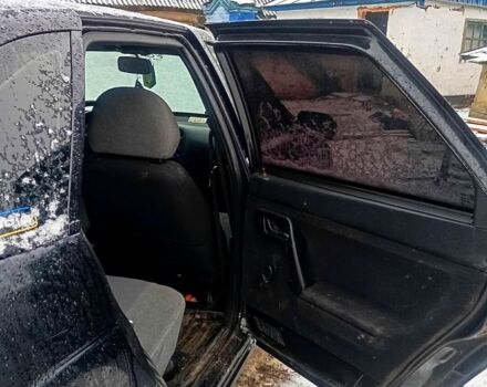 Черный ВАЗ 2112, объемом двигателя 1.6 л и пробегом 110 тыс. км за 2050 $, фото 3 на Automoto.ua