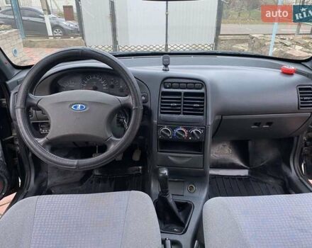 ВАЗ 2112 2008 в Первомайск на Automoto.ua Черный ВАЗ 2112, объемом двигателя 1.6 л и пробегом 96 тыс. км за 2700 $, фото 32 на Automoto.ua