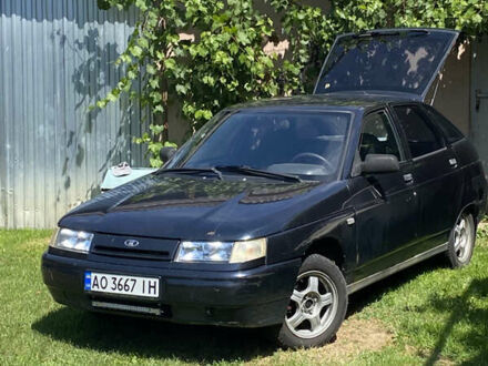 Чорний ВАЗ 2112, об'ємом двигуна 1.6 л та пробігом 360 тис. км за 2000 $, фото 1 на Automoto.ua