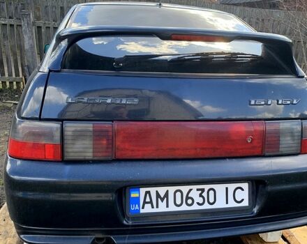 Черный ВАЗ 2112, объемом двигателя 1.6 л и пробегом 190 тыс. км за 2000 $, фото 1 на Automoto.ua