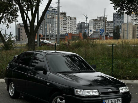 Чорний ВАЗ 2112, об'ємом двигуна 1.6 л та пробігом 113 тис. км за 2200 $, фото 1 на Automoto.ua