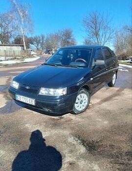 Чорний ВАЗ 2112, об'ємом двигуна 1.6 л та пробігом 185 тис. км за 2150 $, фото 1 на Automoto.ua