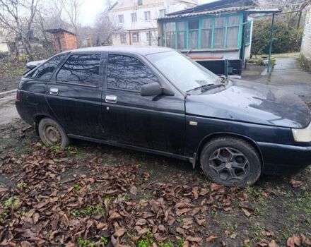 Черный ВАЗ 2112, объемом двигателя 1.6 л и пробегом 300 тыс. км за 800 $, фото 1 на Automoto.ua