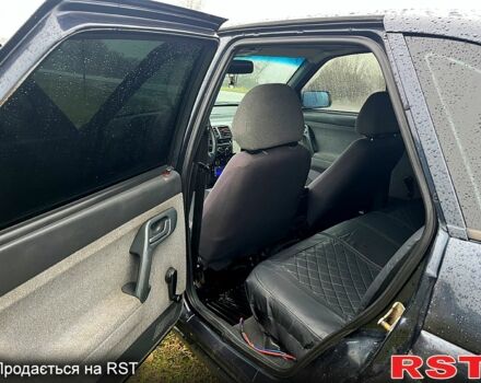 Черный ВАЗ 2112, объемом двигателя 1.6 л и пробегом 0 тыс. км за 1600 $, фото 1 на Automoto.ua