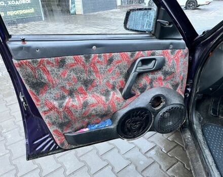 Фиолетовый ВАЗ 2112, объемом двигателя 1.5 л и пробегом 200 тыс. км за 1350 $, фото 5 на Automoto.ua