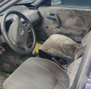 Фіолетовий ВАЗ 2112, об'ємом двигуна 1.6 л та пробігом 250 тис. км за 600 $, фото 10 на Automoto.ua