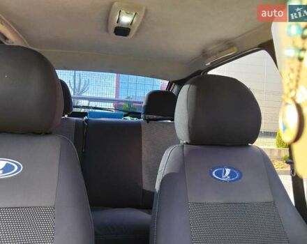 Красный ВАЗ 2112, объемом двигателя 1.6 л и пробегом 131 тыс. км за 2250 $, фото 12 на Automoto.ua