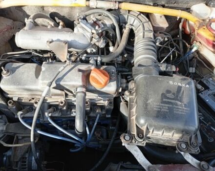 Красный ВАЗ 2112, объемом двигателя 1.5 л и пробегом 336 тыс. км за 1200 $, фото 3 на Automoto.ua