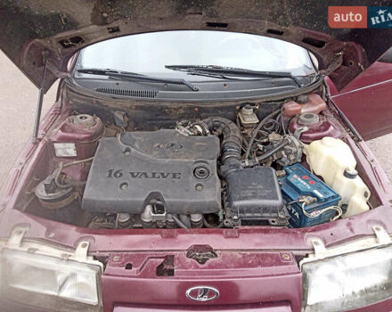 Красный ВАЗ 2112, объемом двигателя 1.6 л и пробегом 200 тыс. км за 1250 $, фото 13 на Automoto.ua