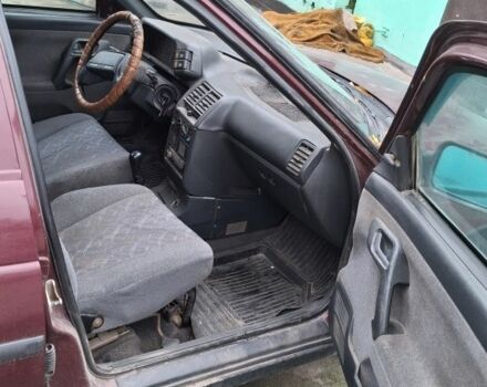 Красный ВАЗ 2112, объемом двигателя 1.6 л и пробегом 120 тыс. км за 1074 $, фото 23 на Automoto.ua