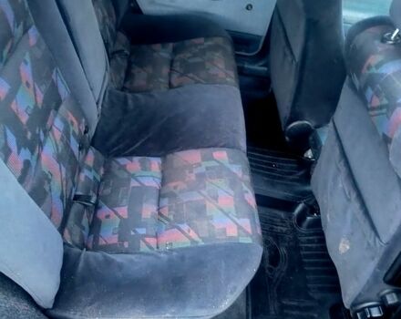 Красный ВАЗ 2112, объемом двигателя 1.6 л и пробегом 200 тыс. км за 1300 $, фото 7 на Automoto.ua