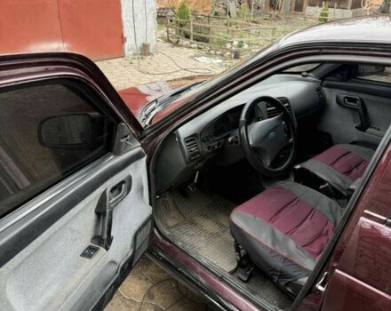 Красный ВАЗ 2112, объемом двигателя 1.6 л и пробегом 240 тыс. км за 2600 $, фото 4 на Automoto.ua