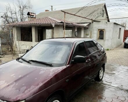 Красный ВАЗ 2112, объемом двигателя 1.6 л и пробегом 240 тыс. км за 2600 $, фото 1 на Automoto.ua