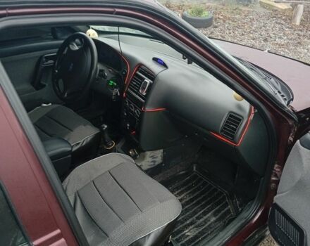 Червоний ВАЗ 2112, об'ємом двигуна 1.6 л та пробігом 160 тис. км за 3100 $, фото 4 на Automoto.ua