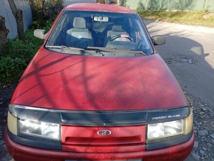 Красный ВАЗ 2112, объемом двигателя 1.5 л и пробегом 336 тыс. км за 1200 $, фото 1 на Automoto.ua
