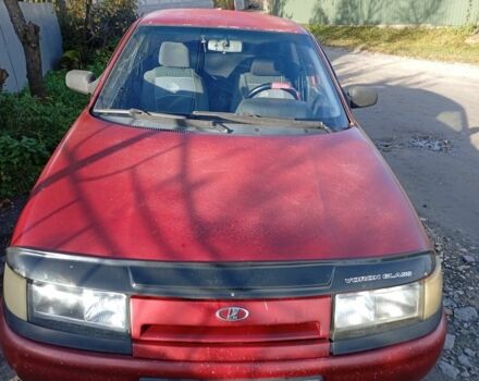 Красный ВАЗ 2112, объемом двигателя 1.5 л и пробегом 336 тыс. км за 1200 $, фото 1 на Automoto.ua