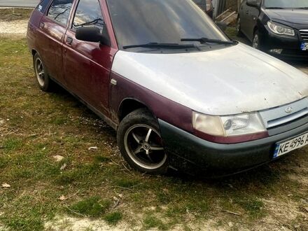 ВАЗ 2112 2005 в Днепре (Днепропетровске) на Automoto.ua Красный ВАЗ 2112, объемом двигателя 16 л и пробегом 0 тыс. км за 1750 $, фото 1 на Automoto.ua