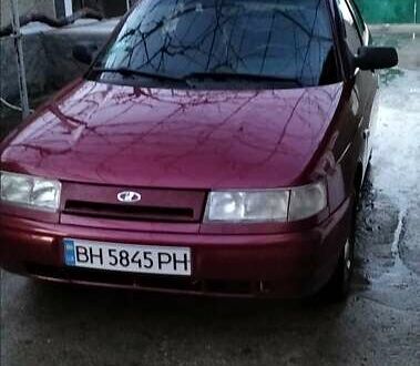 ВАЗ 2112 2005 в Измаиле на Automoto.ua Красный ВАЗ 2112, объемом двигателя 1.6 л и пробегом 166 тыс. км за 2800 $, фото 1 на Automoto.ua