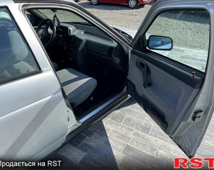 ВАЗ 2112, об'ємом двигуна 1.6 л та пробігом 107 тис. км за 2850 $, фото 2 на Automoto.ua