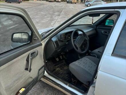 ВАЗ 2112, объемом двигателя 1.6 л и пробегом 101 тыс. км за 2300 $, фото 1 на Automoto.ua