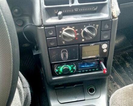 Серый ВАЗ 2112, объемом двигателя 1.5 л и пробегом 184 тыс. км за 1700 $, фото 1 на Automoto.ua