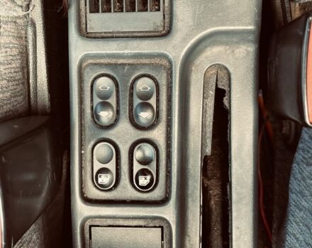 ВАЗ 2112 2002 в Владимир-Волынский на Automoto.ua Серый ВАЗ 2112, объемом двигателя 1.5 л и пробегом 165 тыс. км за 1100 $, фото 4 на Automoto.ua