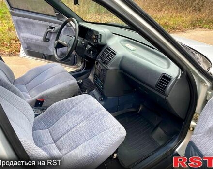 Серый ВАЗ 2112, объемом двигателя 1.5 л и пробегом 116 тыс. км за 2700 $, фото 8 на Automoto.ua